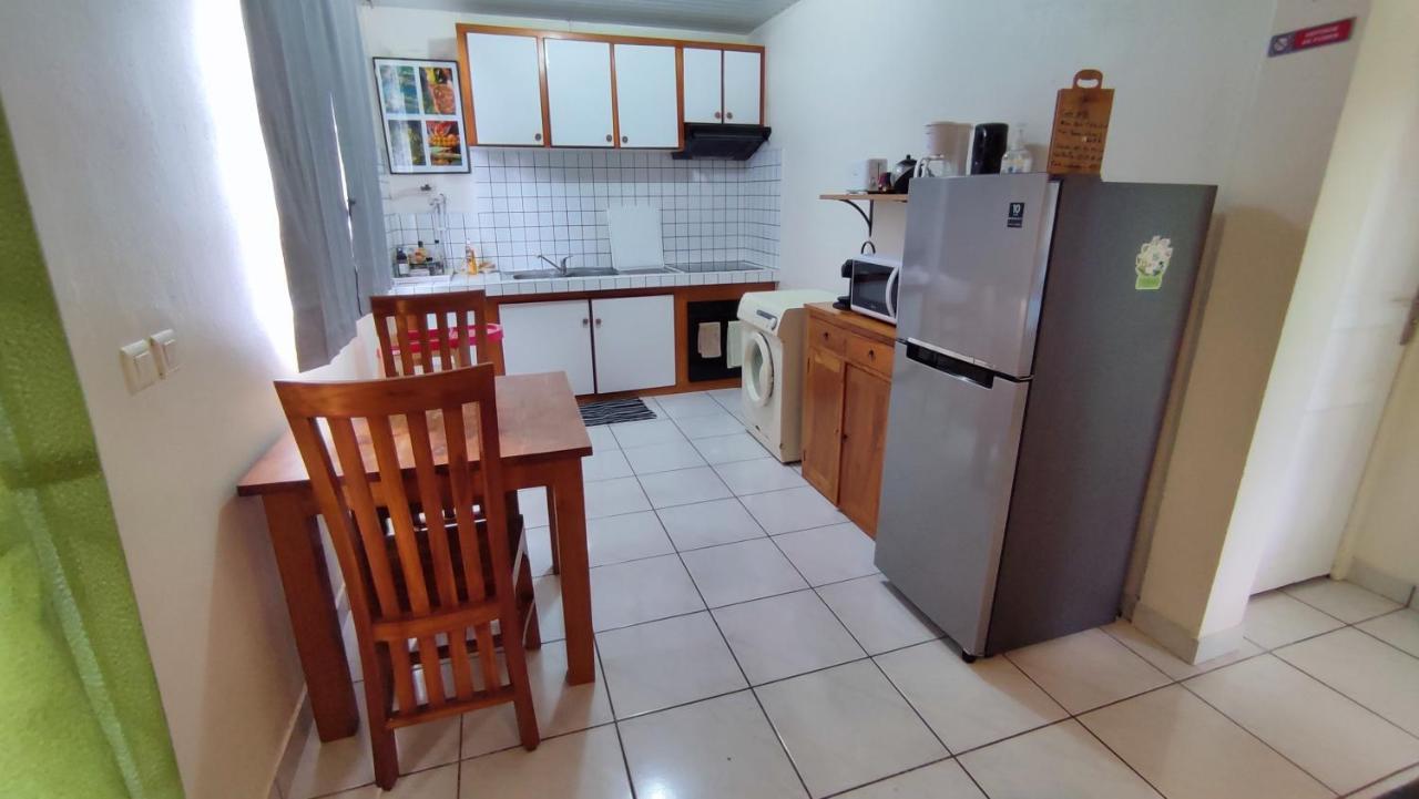 Manava Tahara'A Home Stay Mahina Exteriér fotografie